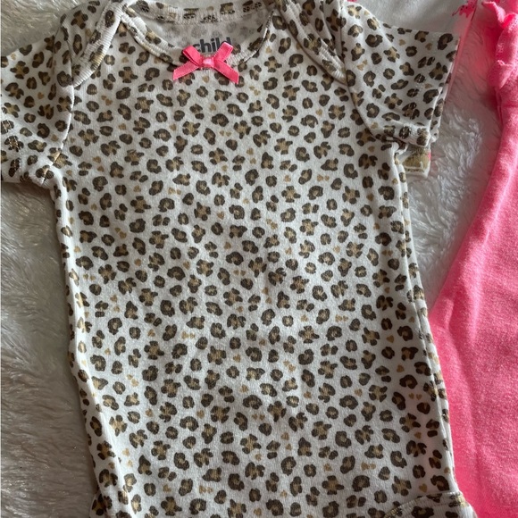 3 Set Baby Girl Onesies | 0-3 months - Picture 3 of 6